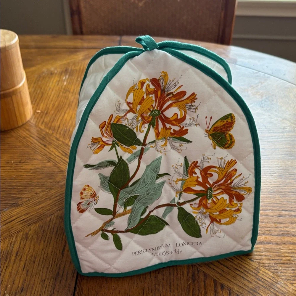 Portmeirion Botanic Garden Honeysuckle Tea Cozy Made in England